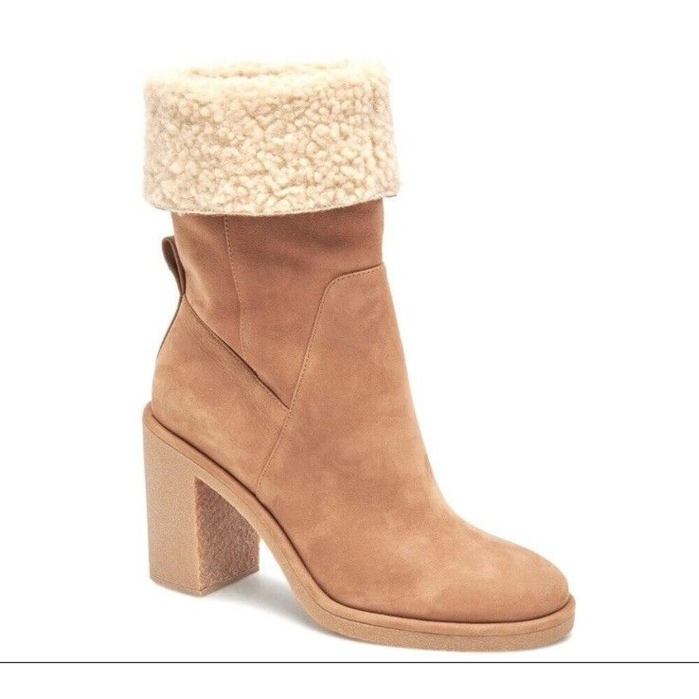 Dolce Vita Caddie Plush Boots Women’s 8.5 Praline Faux Fur Lined Mid Calf NIB
